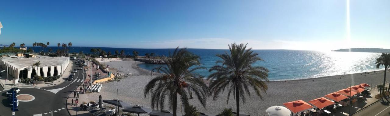 Villa Azzurra Menton Apt Luxe, Front Mer, 4Th Floor Of 5, Wifi, Tvsat, Climate エクステリア 写真
